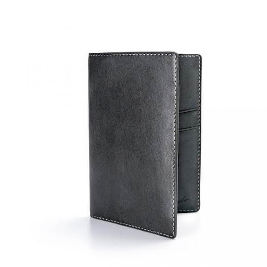 Senz'altro Passport Holder｜Crudo Leather Craft