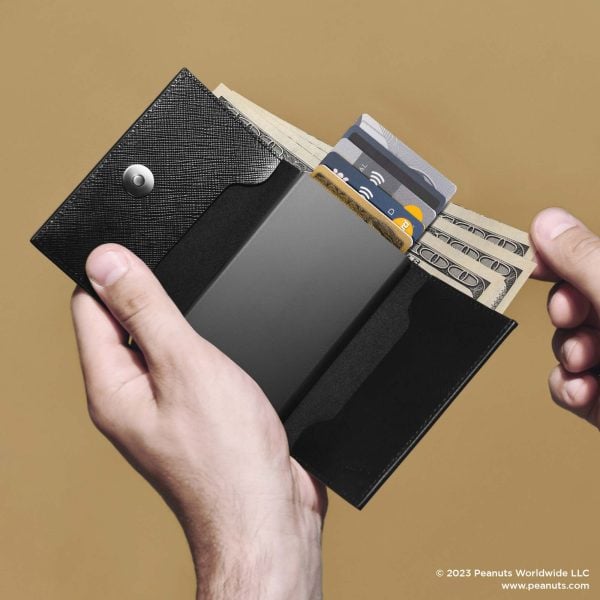 Peanuts UV Printed RFID Slim Wallet - Saffiano Jet Black